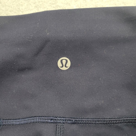 Lululemon Wunder Train High Rise Short Everlux Size 2 True Navy Gym Yoga Running - Picture 7 of 8